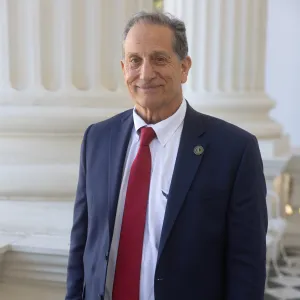 A portrait photo of Ellis (Vice Chair)